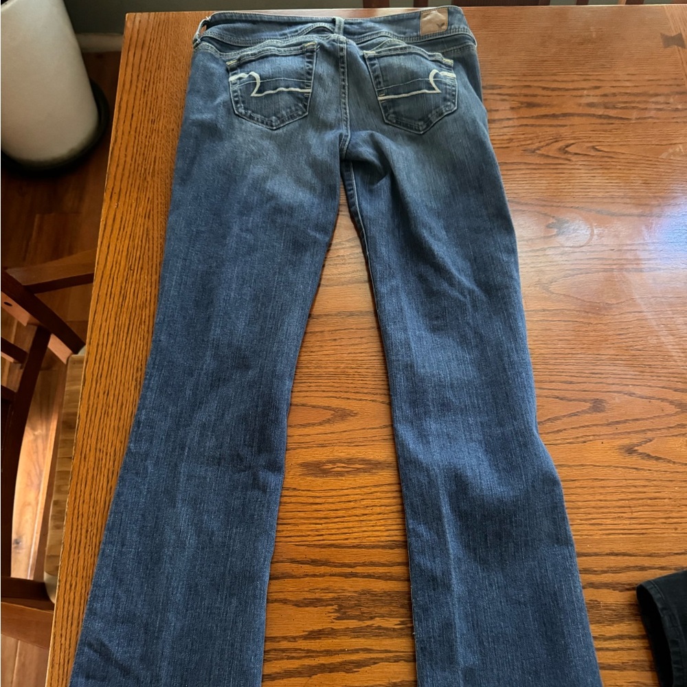 American Eagle Slim Boot Jeans. Medium Blue. Size 4